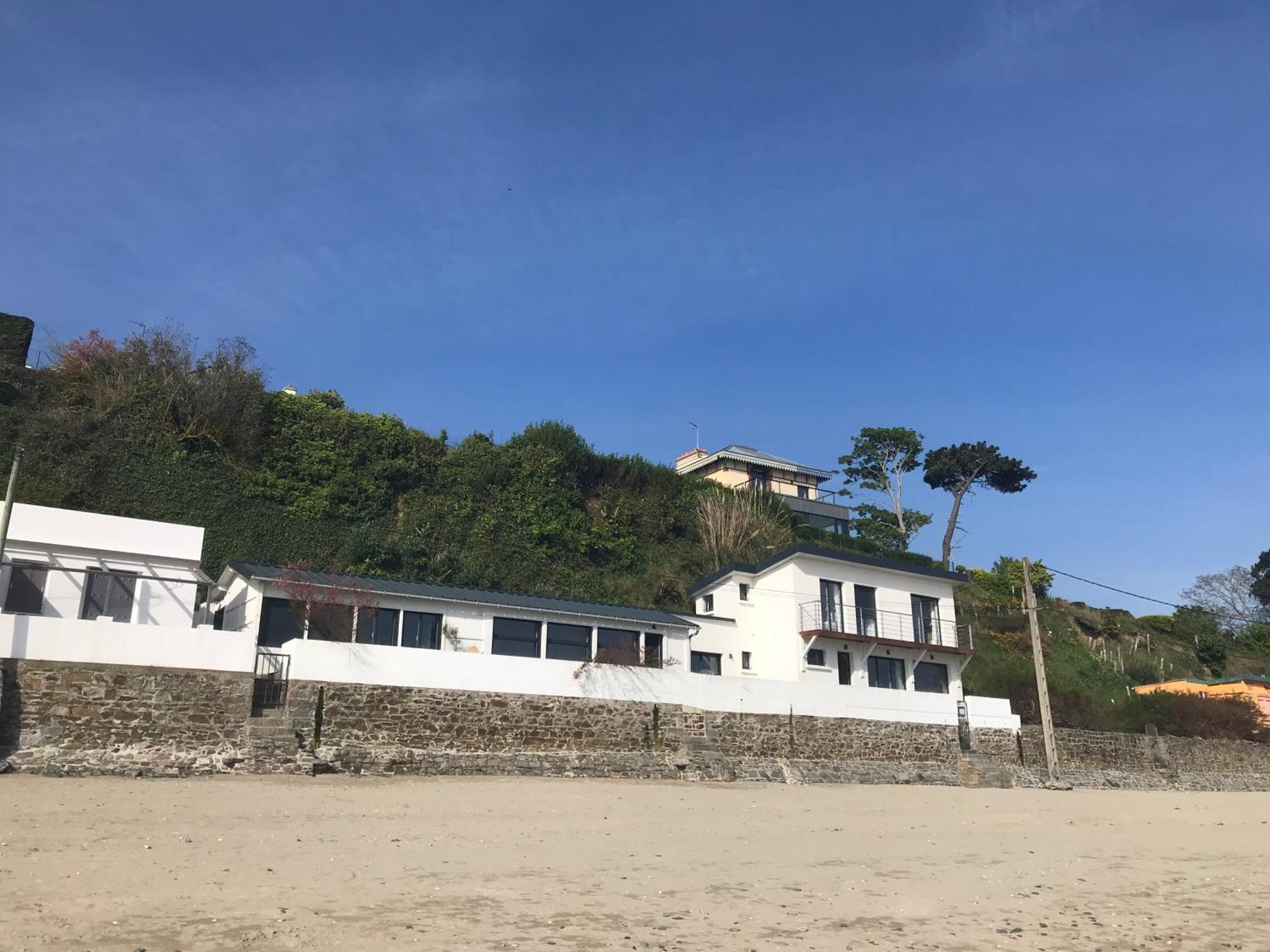 Maison Pieds Dans L'eau D'exception En Bretagne ! Villa